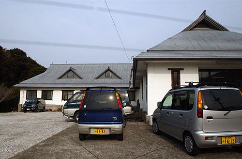 File:HCS main left.jpg